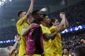 开云中国官方网站社区盾赛程吃紧；多特蒙德今晚战术微调；引发热议；年轻球员得到机会的简单介绍