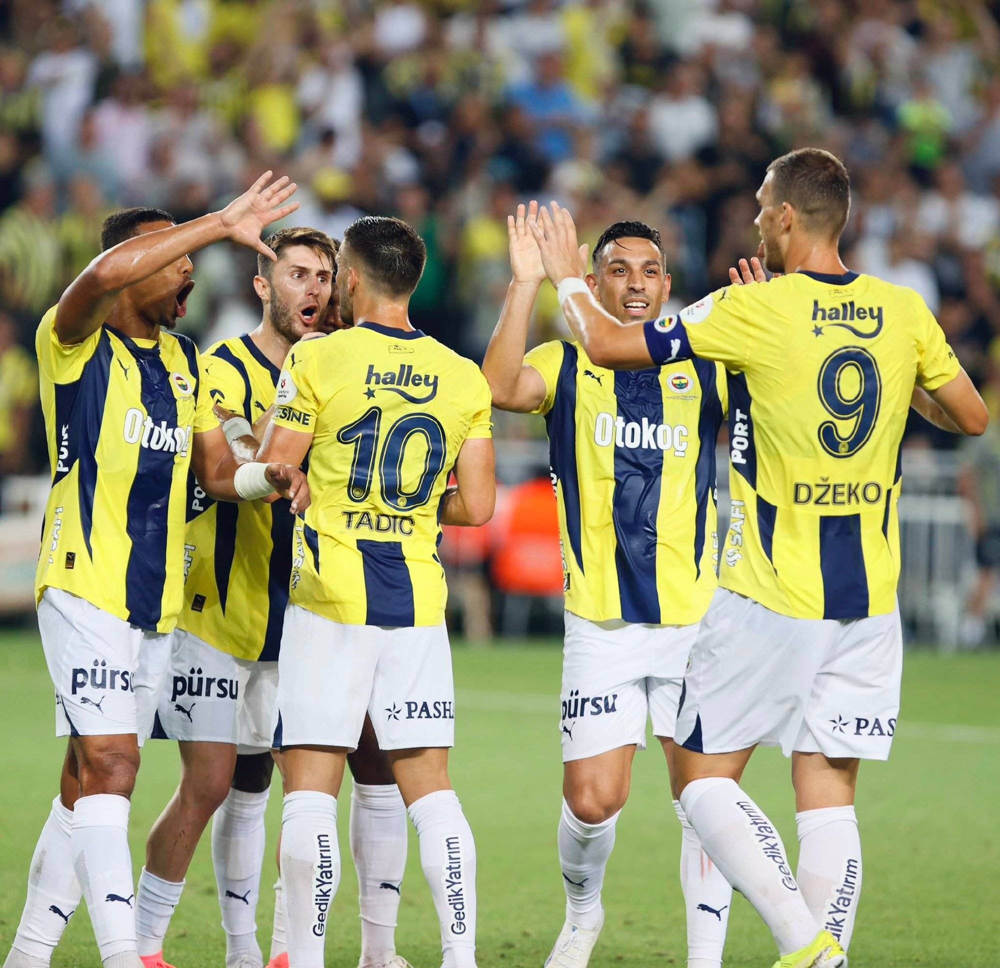 包含转会期斯图加特备战欧联，造点机会细节曝光，质疑声仍在，赛程密集仍需轮换的词条